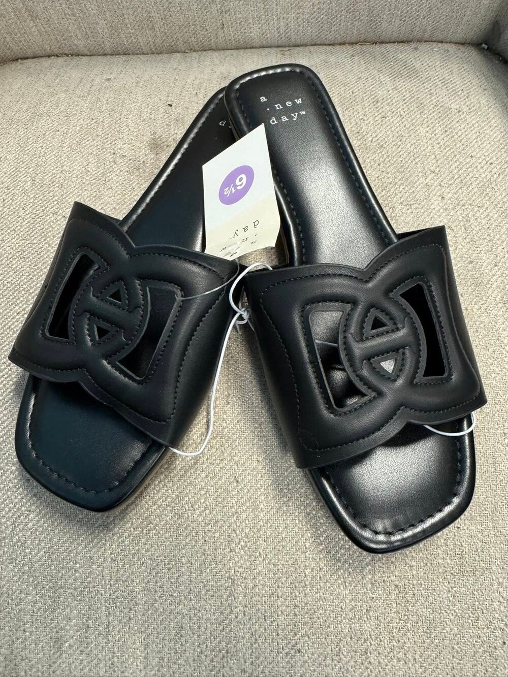 NWT Ladies A New Day Black Deidra Sandals - 6.5